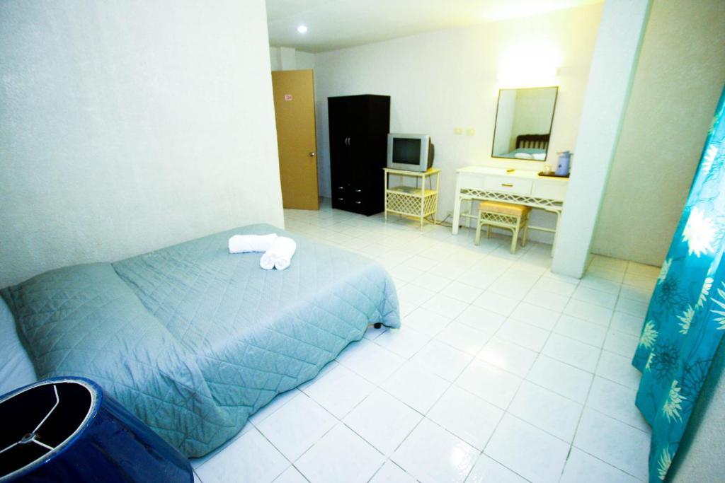 Bohol La Roca Hotel Totolan Habitación foto