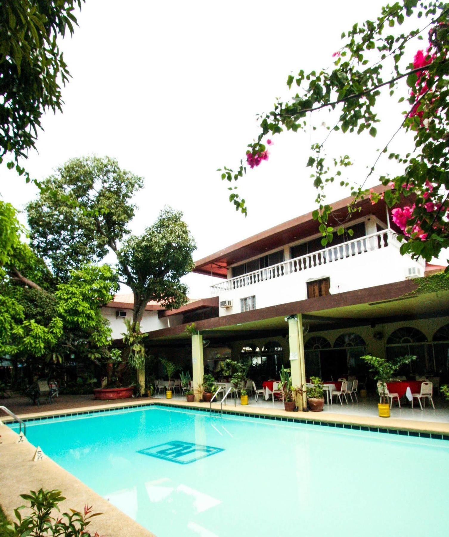 Bohol La Roca Hotel Totolan Exterior foto